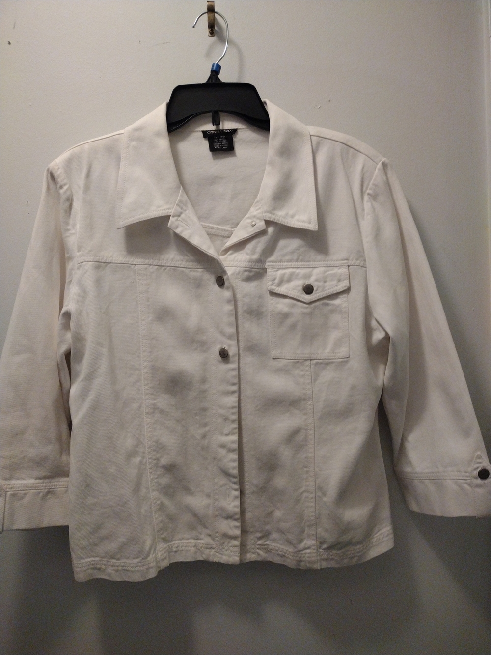 Women's White Button-Front Jean Jacket